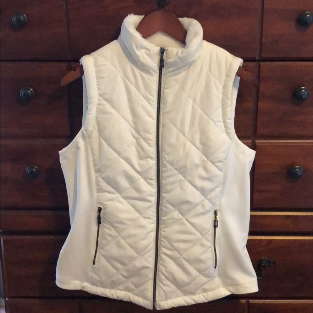 Super soft! women’s L vest